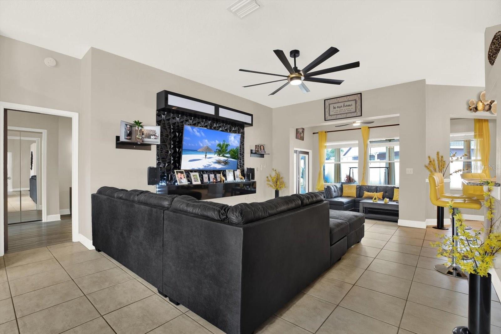 9656 FOX HEARST RD