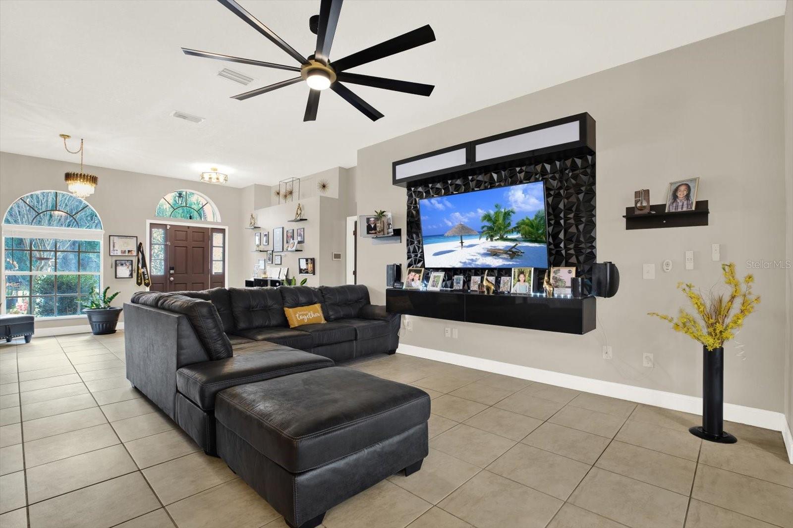9656 FOX HEARST RD
