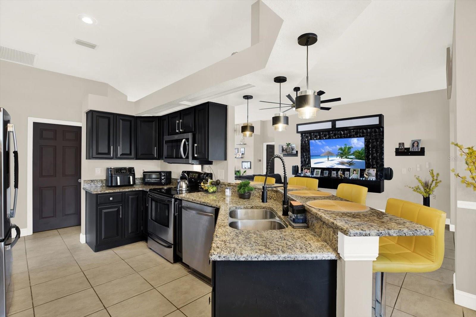 9656 FOX HEARST RD