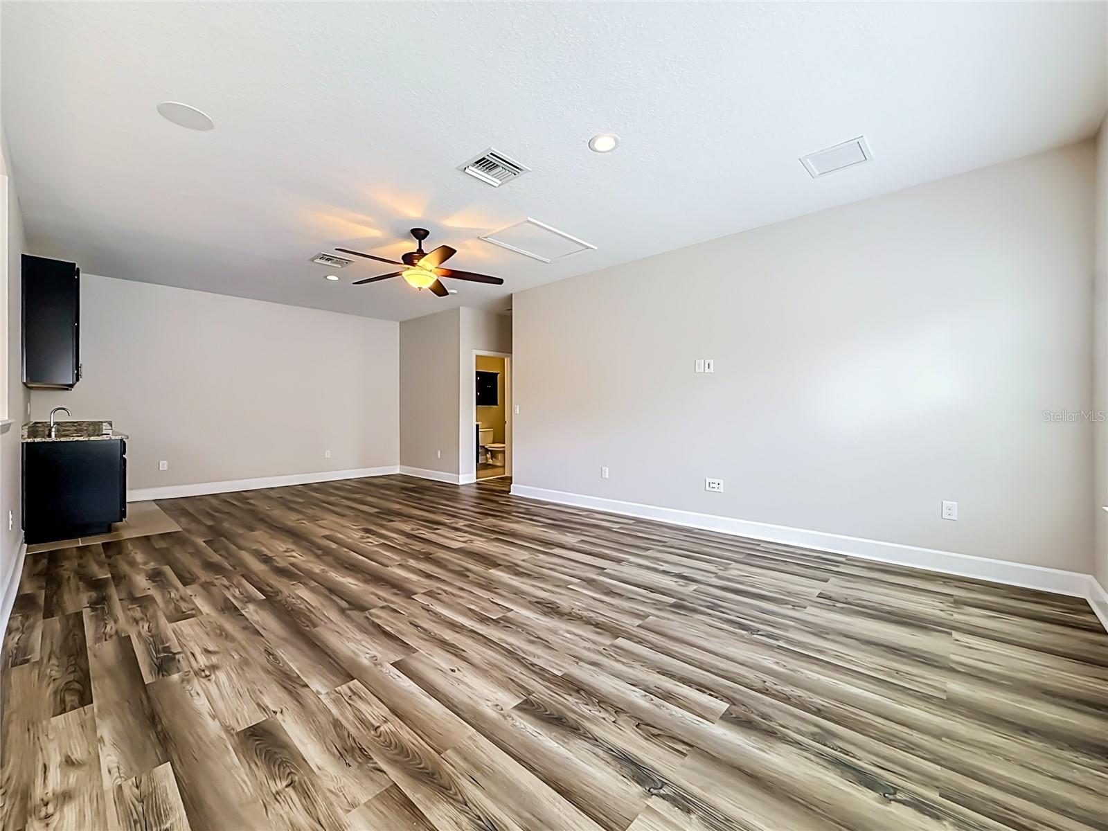 1107 ISOBEL RESERVE LN