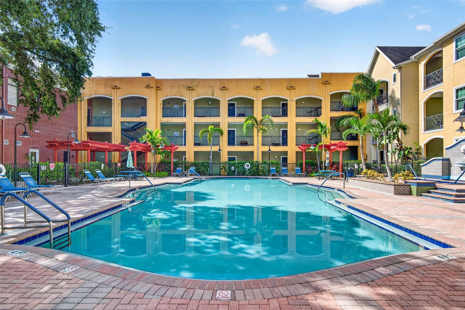 2010 E PALM AVE #15211