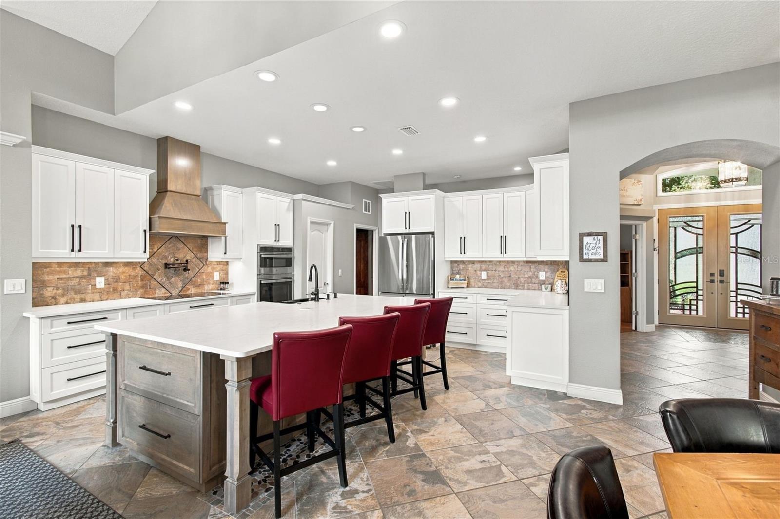 5105 SYLVAN OAKS DR