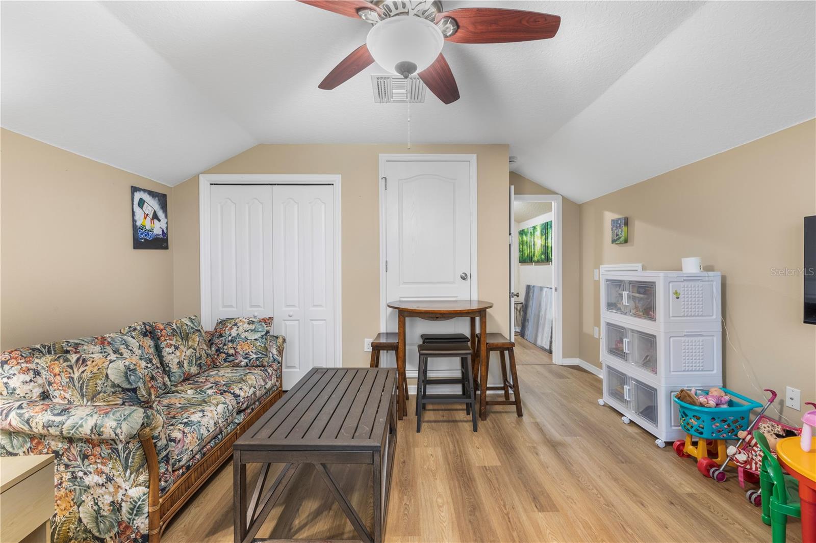 6631 BOULDER RUN LOOP