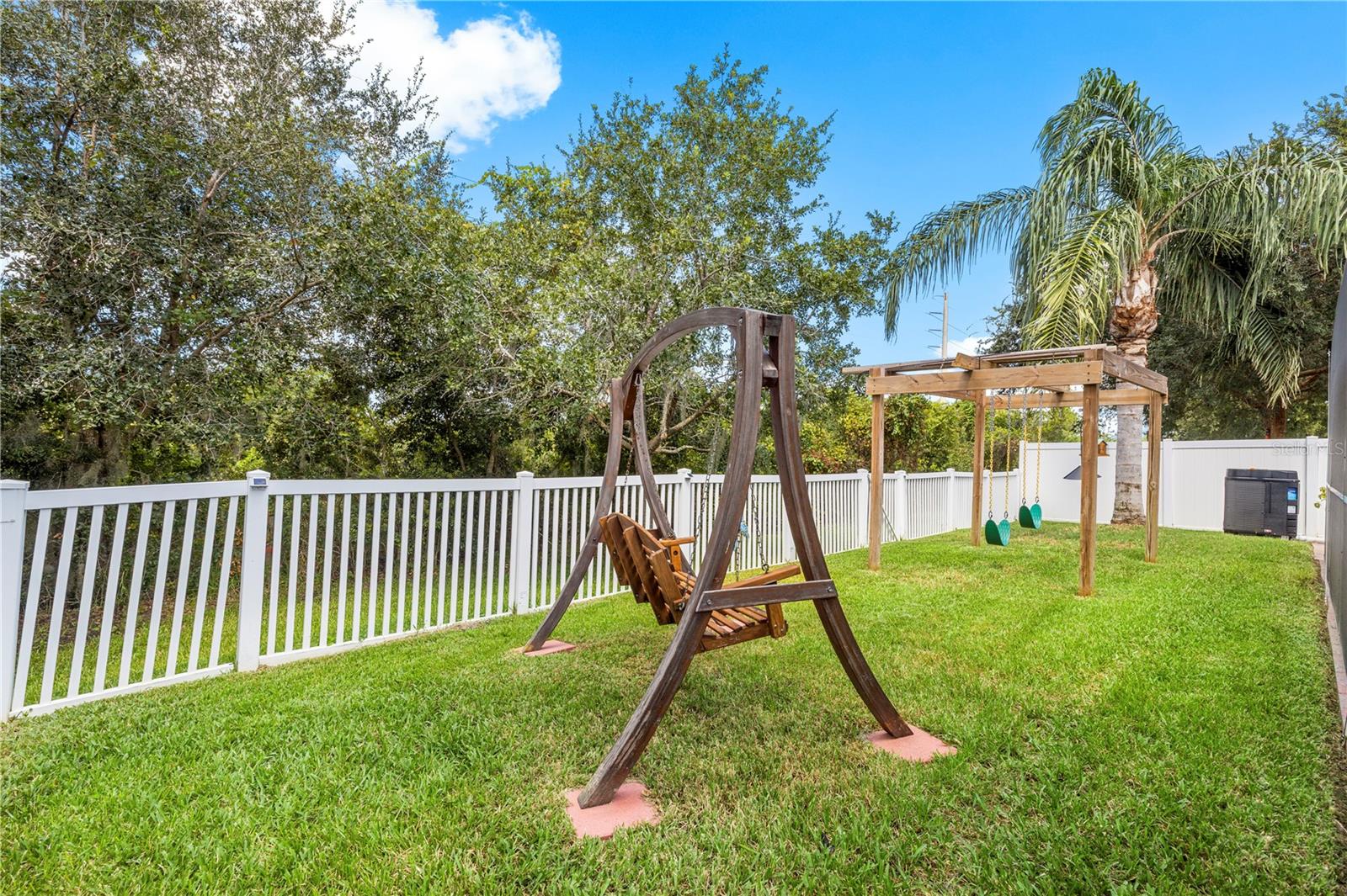6631 BOULDER RUN LOOP
