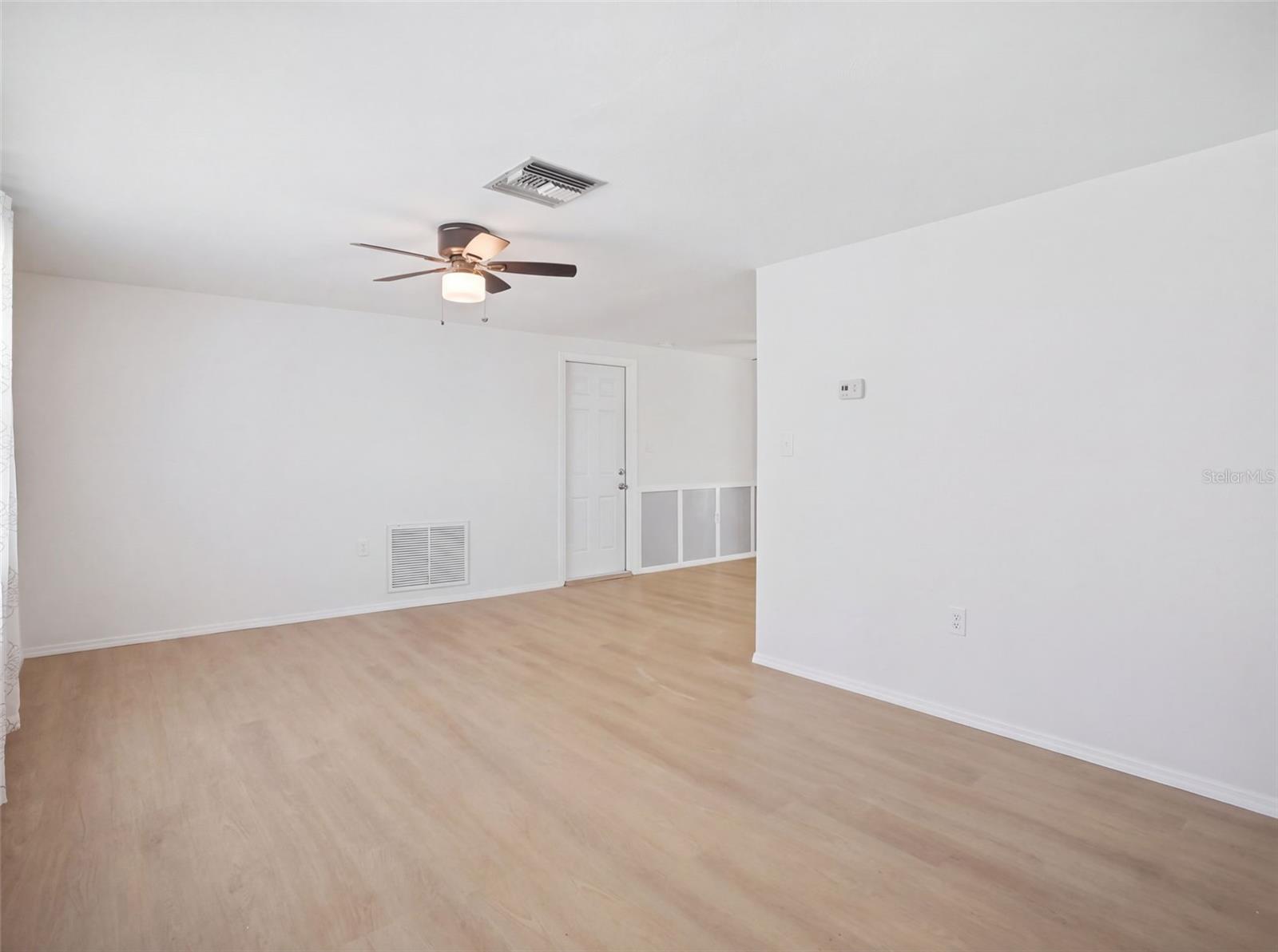 1031 CLASSIC DR