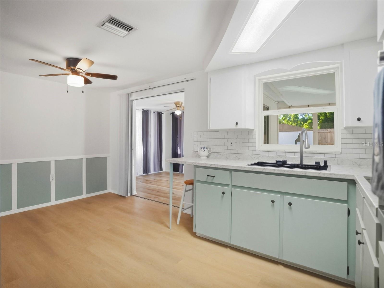 1031 CLASSIC DR