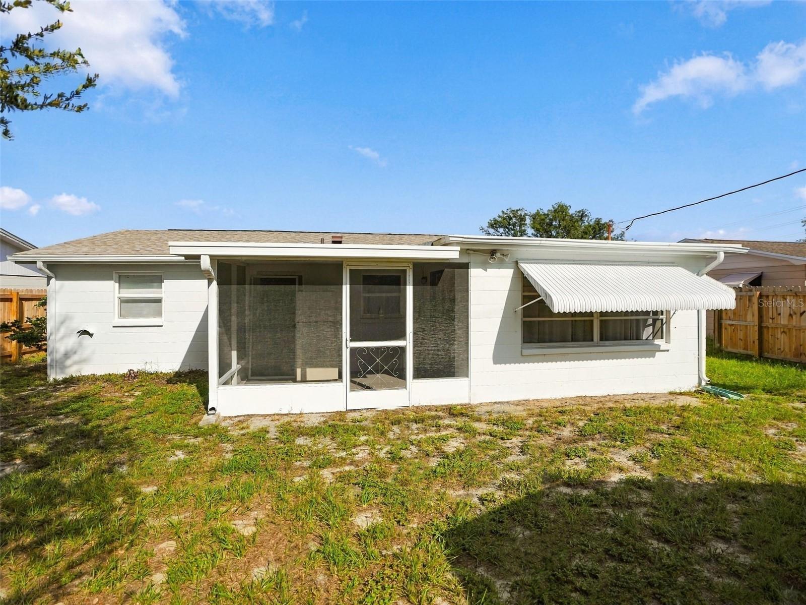 1031 CLASSIC DR
