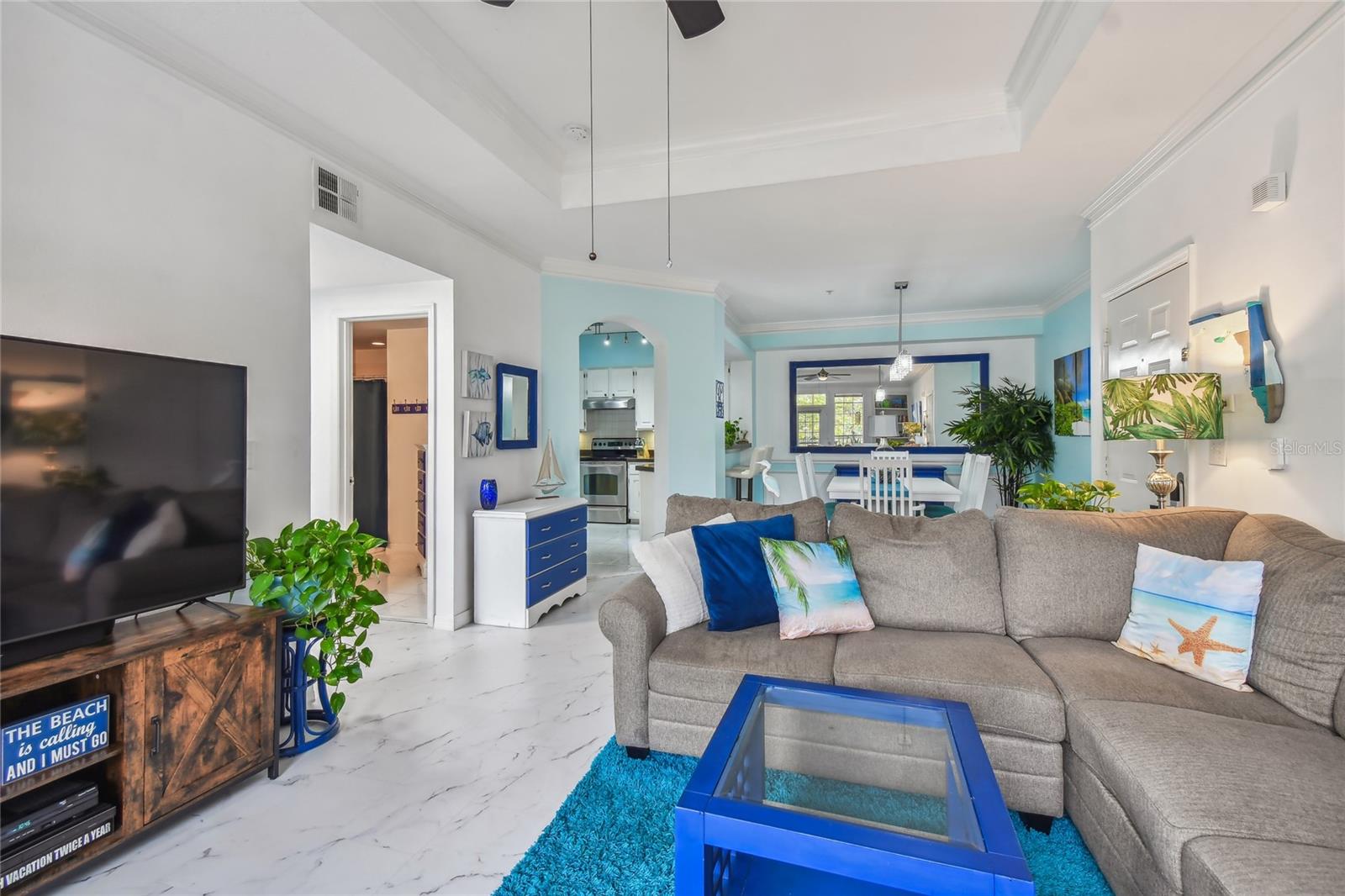 4304 BAY CLUB CIR #4304