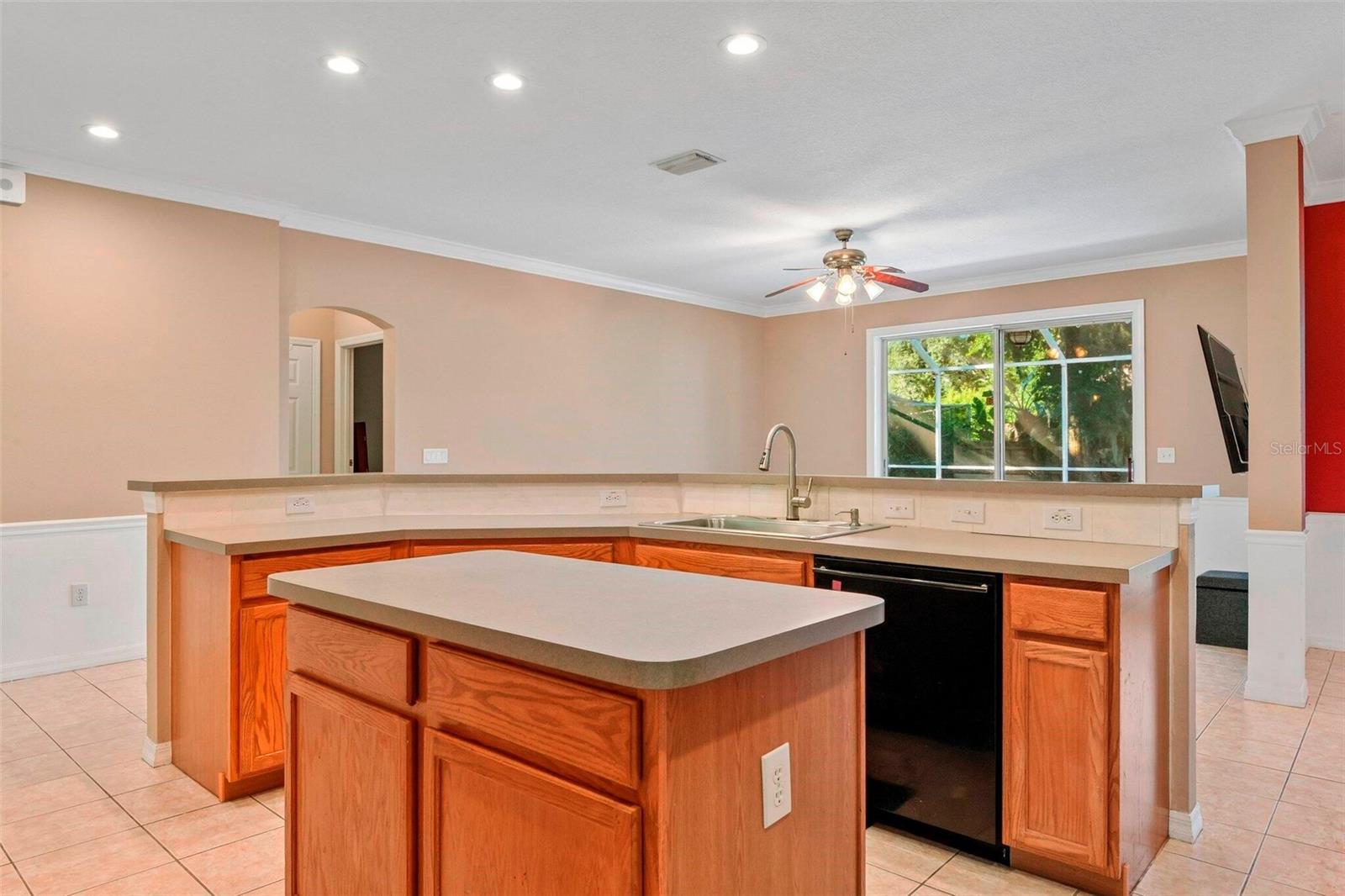 1535 ROLLING MEADOW DR