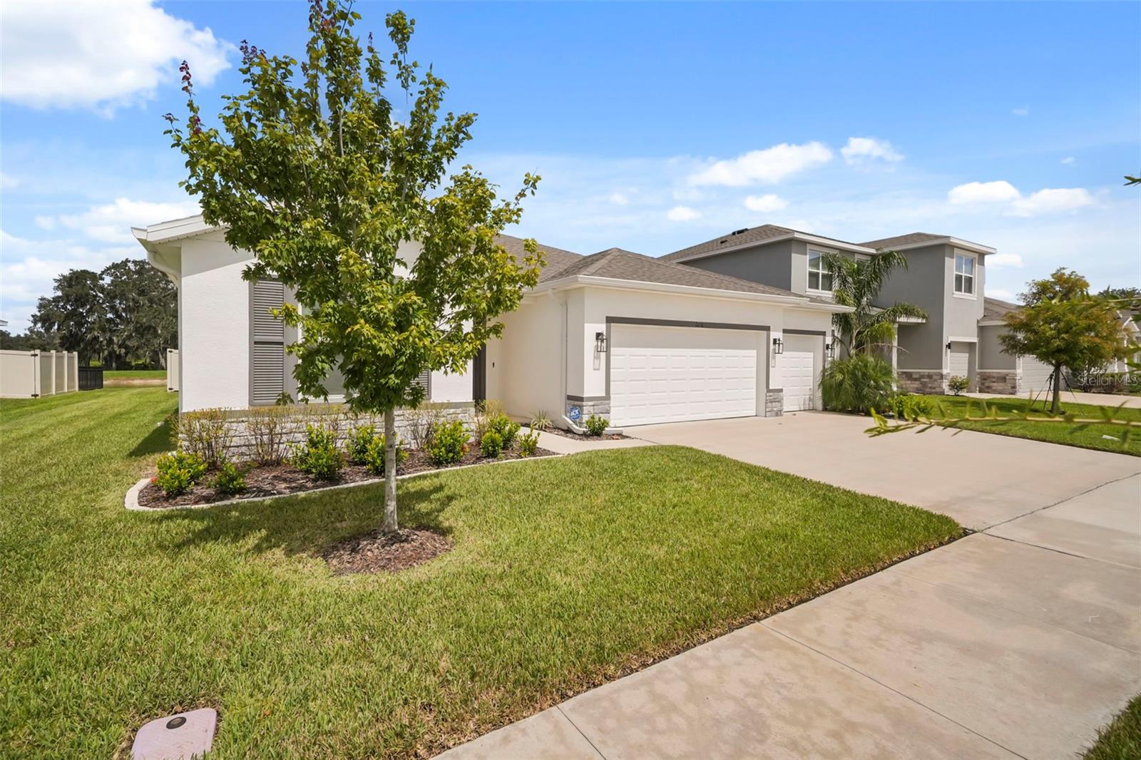 6016 WANDERING WILLOW DR
