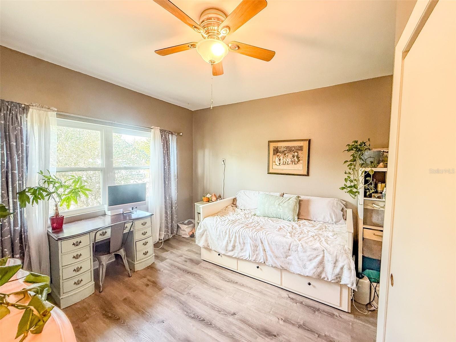 102 GLEN RIDGE AVE
