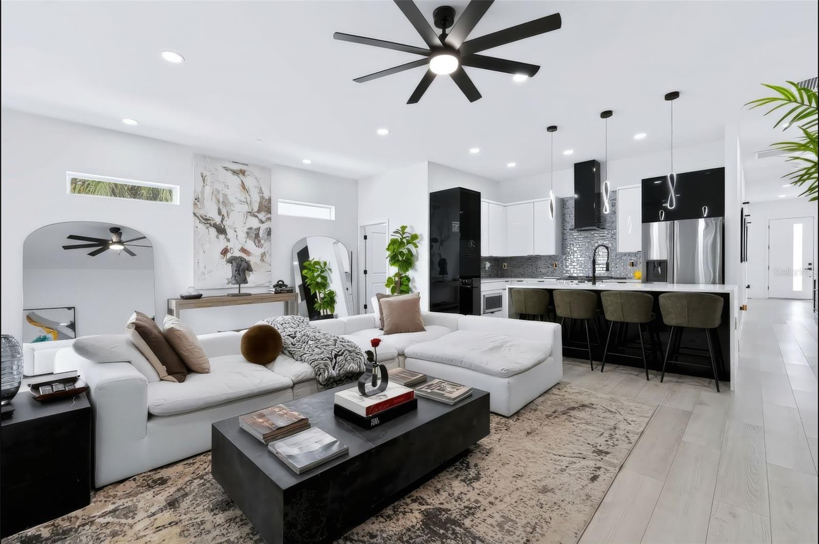 2143 W SAINT CONRAD ST