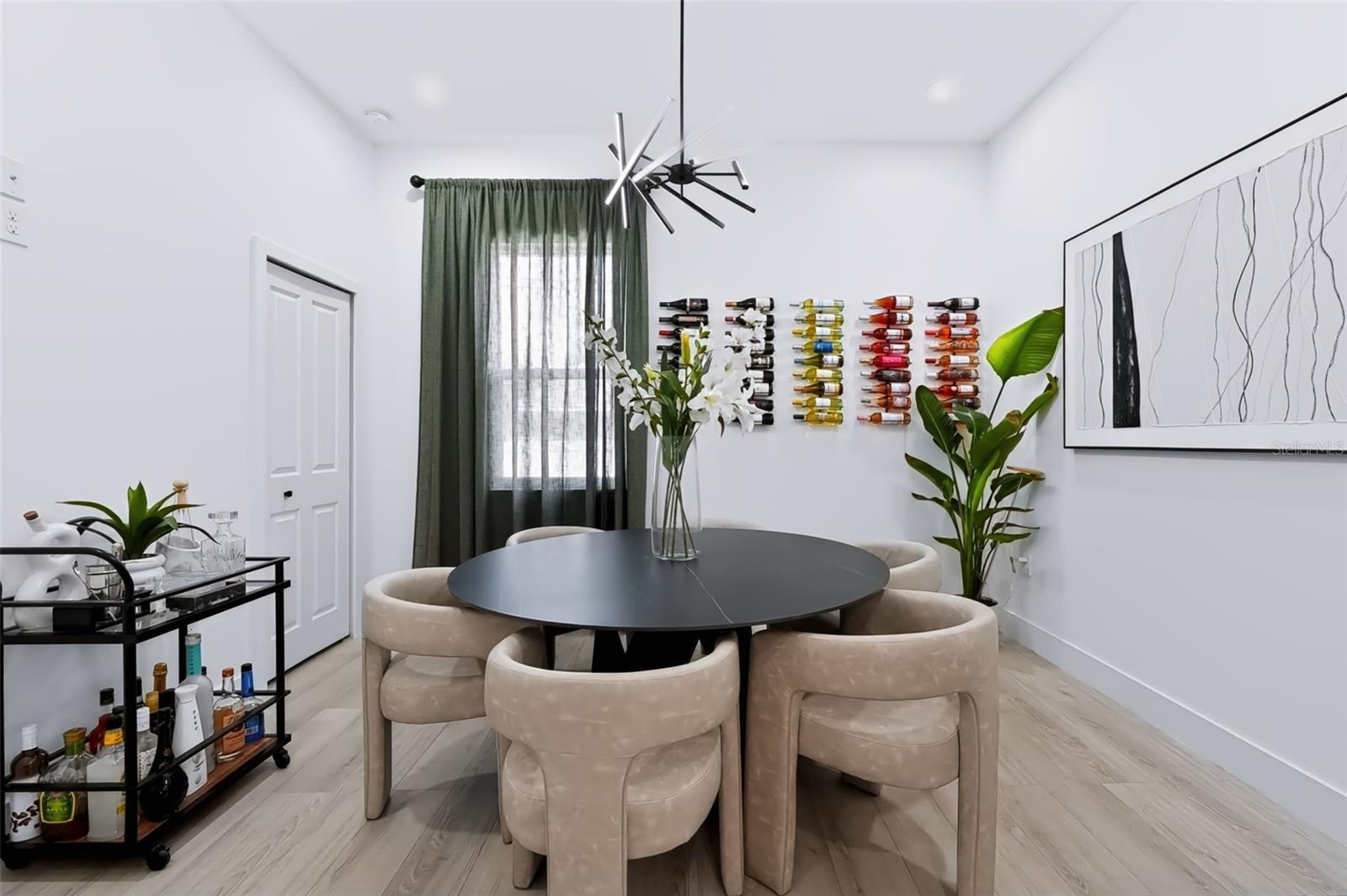 2143 W SAINT CONRAD ST