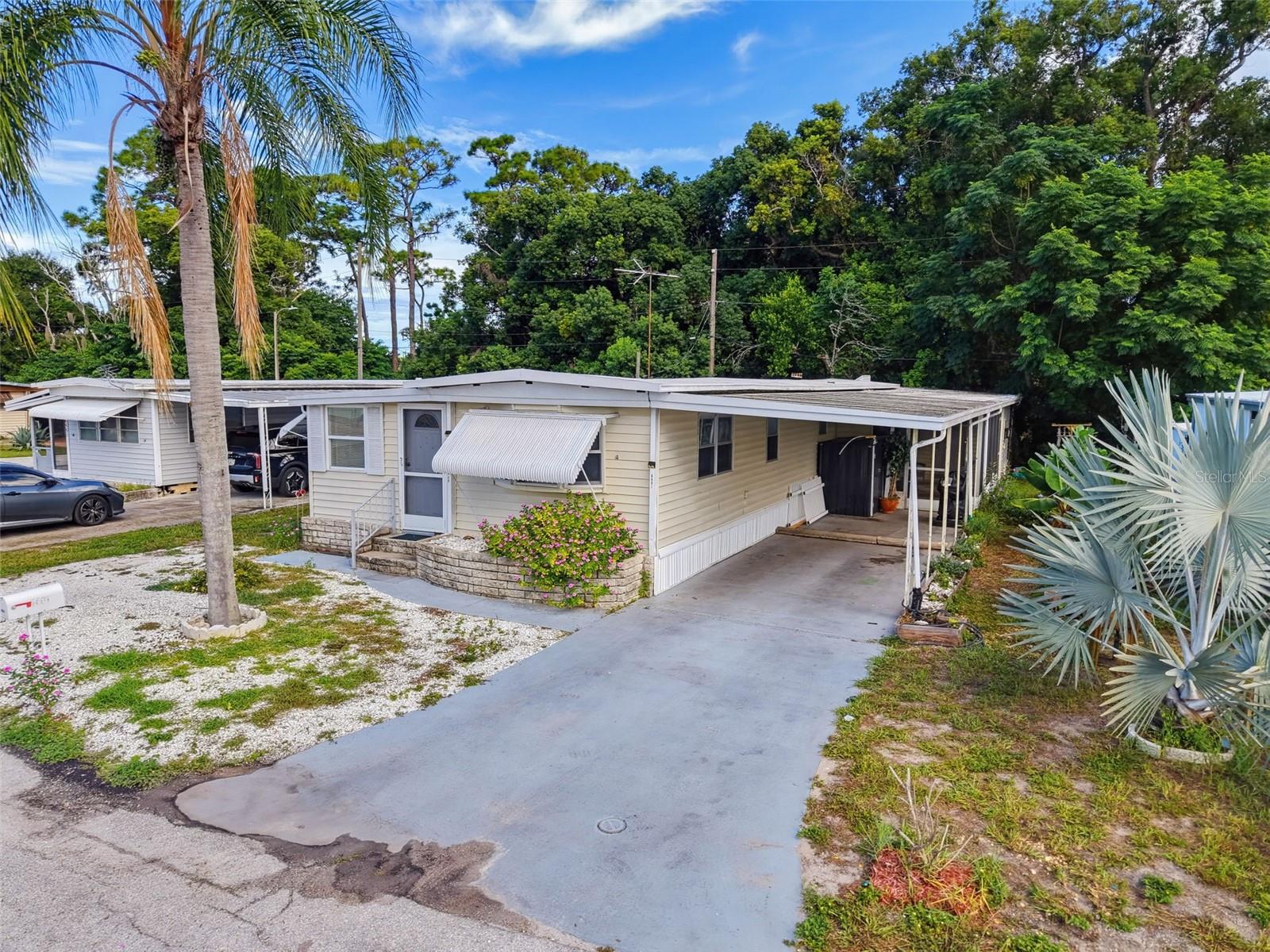 6601 KUMQUAT DR