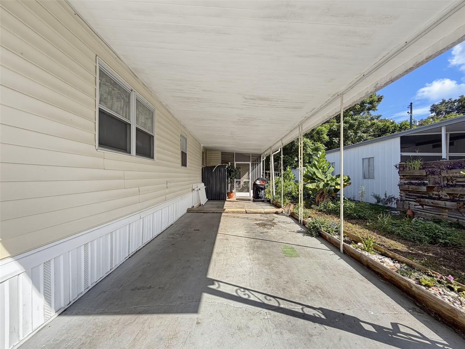 6601 KUMQUAT DR