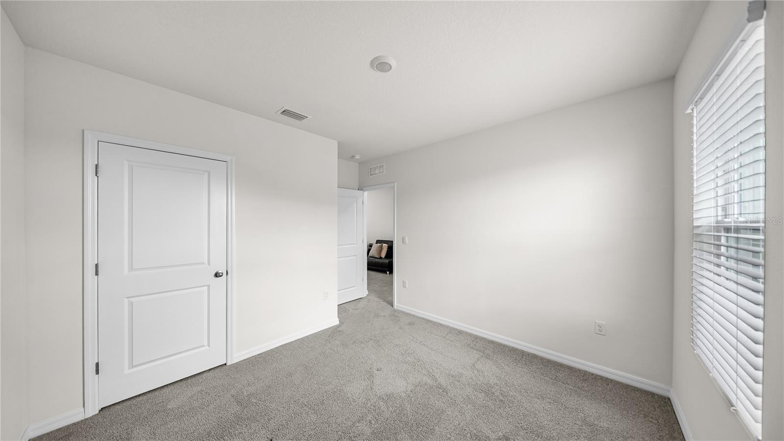 3411 GRASSY KNOLL CT