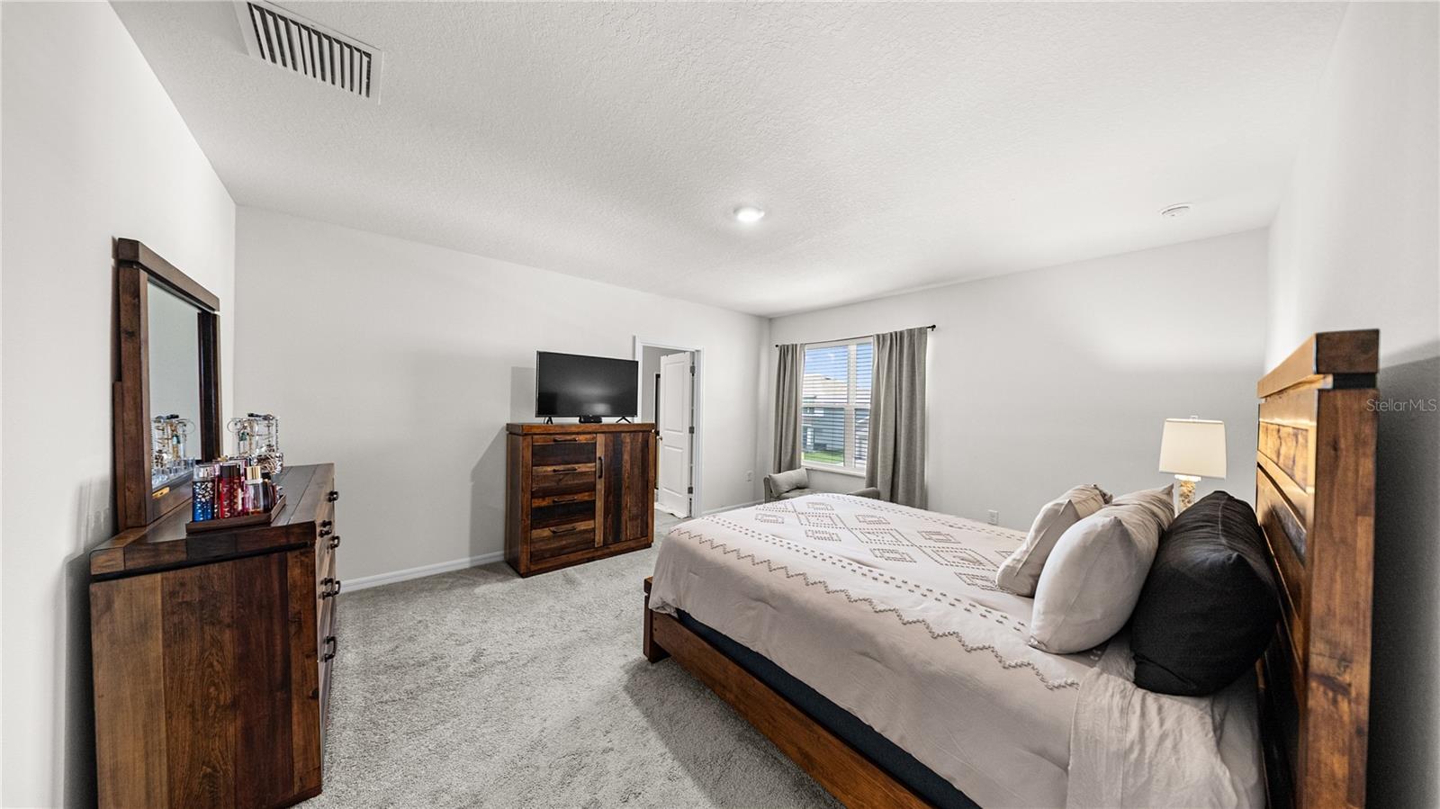 3411 GRASSY KNOLL CT