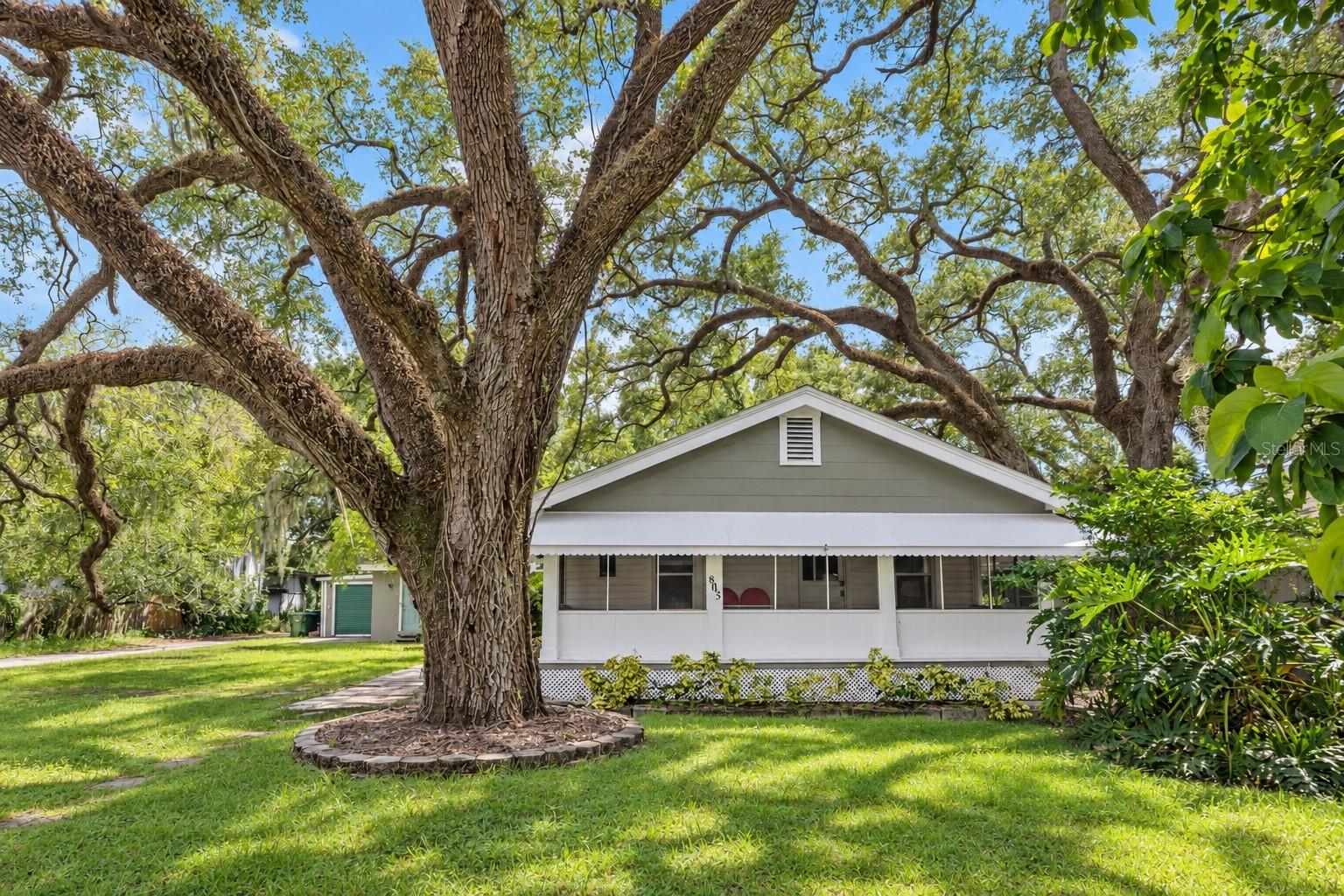 805 E Lambright St, Tampa