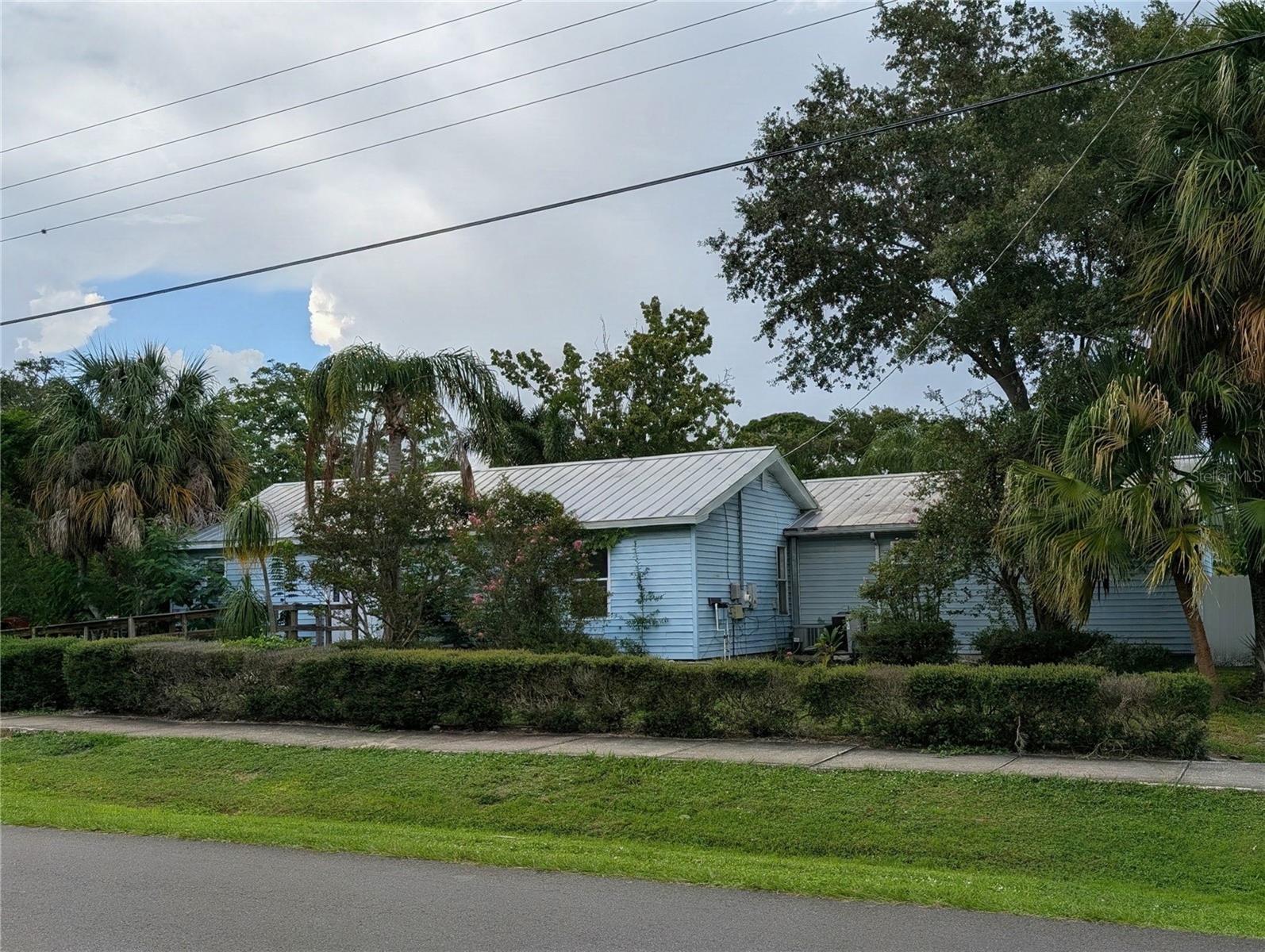 2915 W BALLAST POINT BLVD