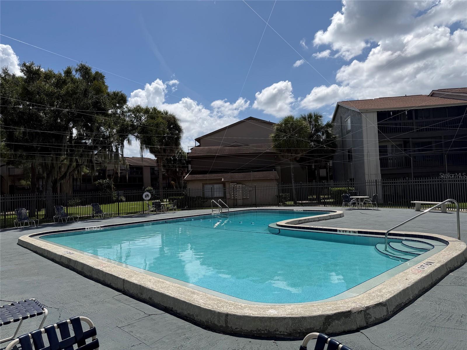 6308 NEWTOWN CIR #8A4