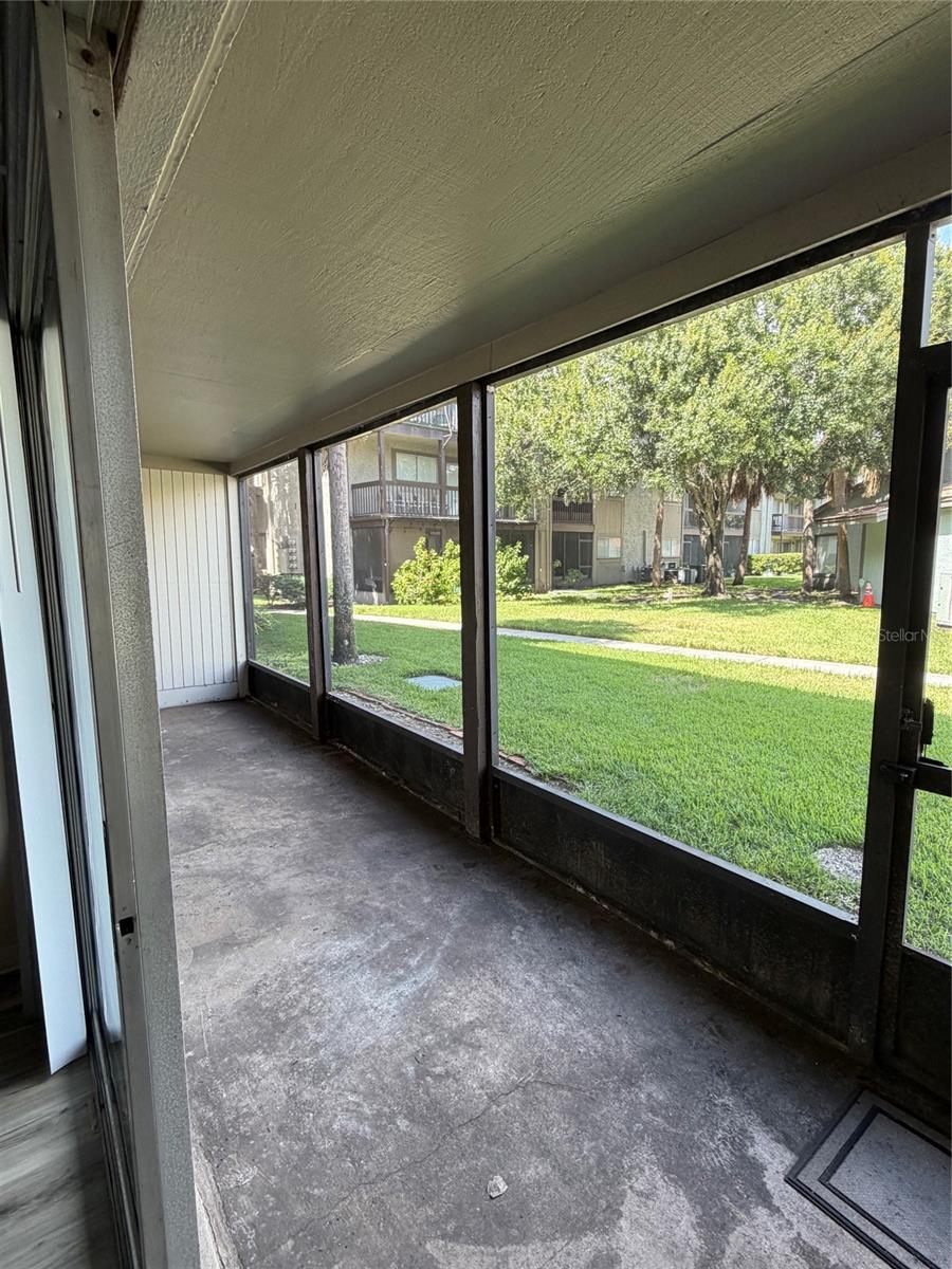 6308 NEWTOWN CIR #8A4