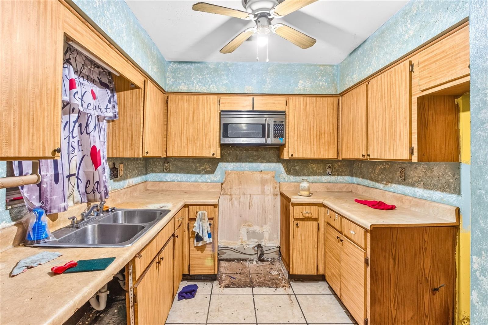 8545 GOLD RIDGE CIR