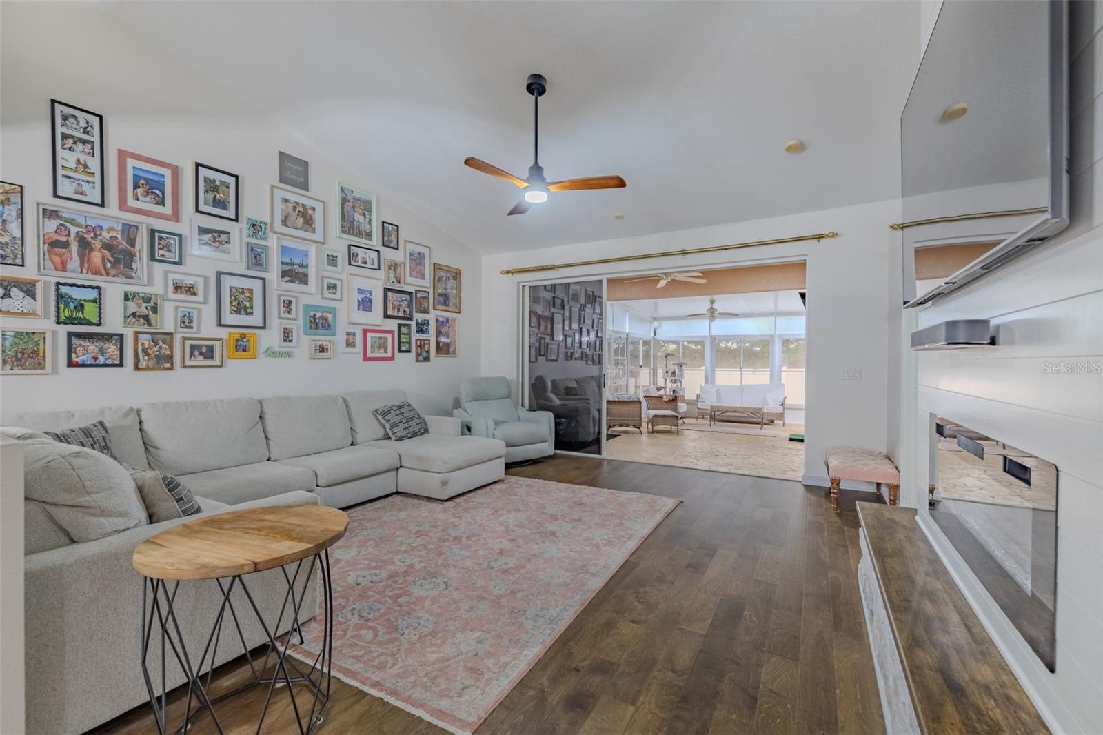 3516 GRAND MAGNOLIA PL