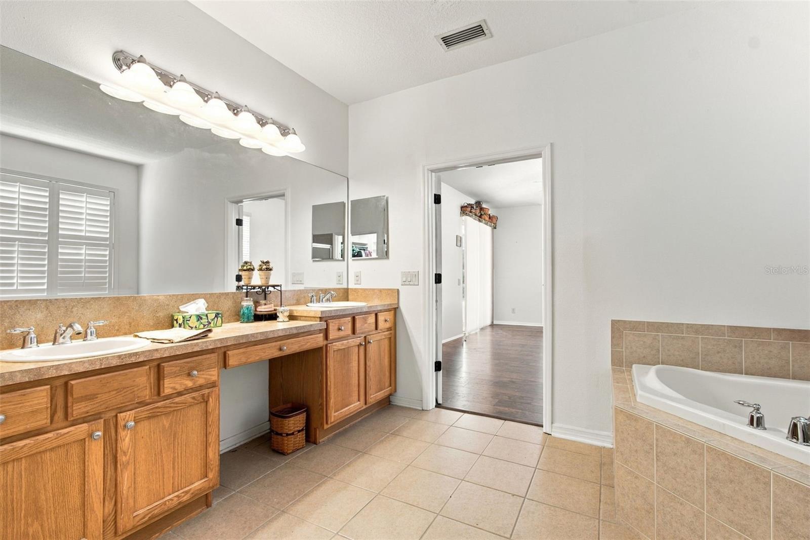 21444 CORMORANT COVE DR