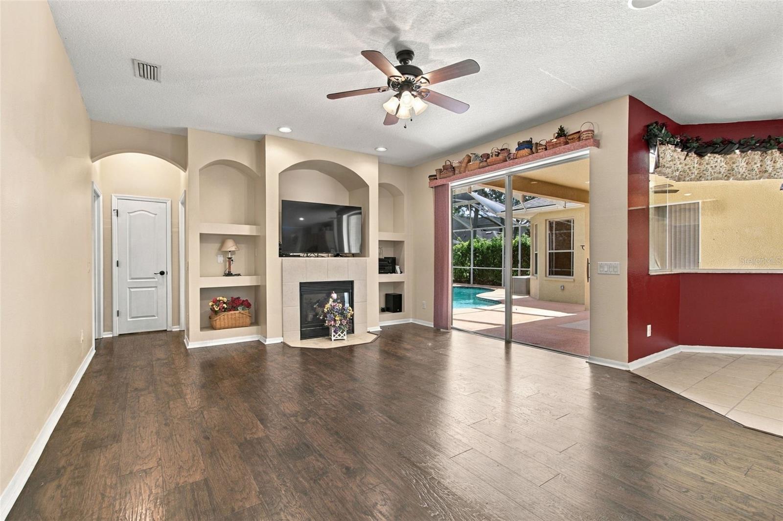 21444 CORMORANT COVE DR