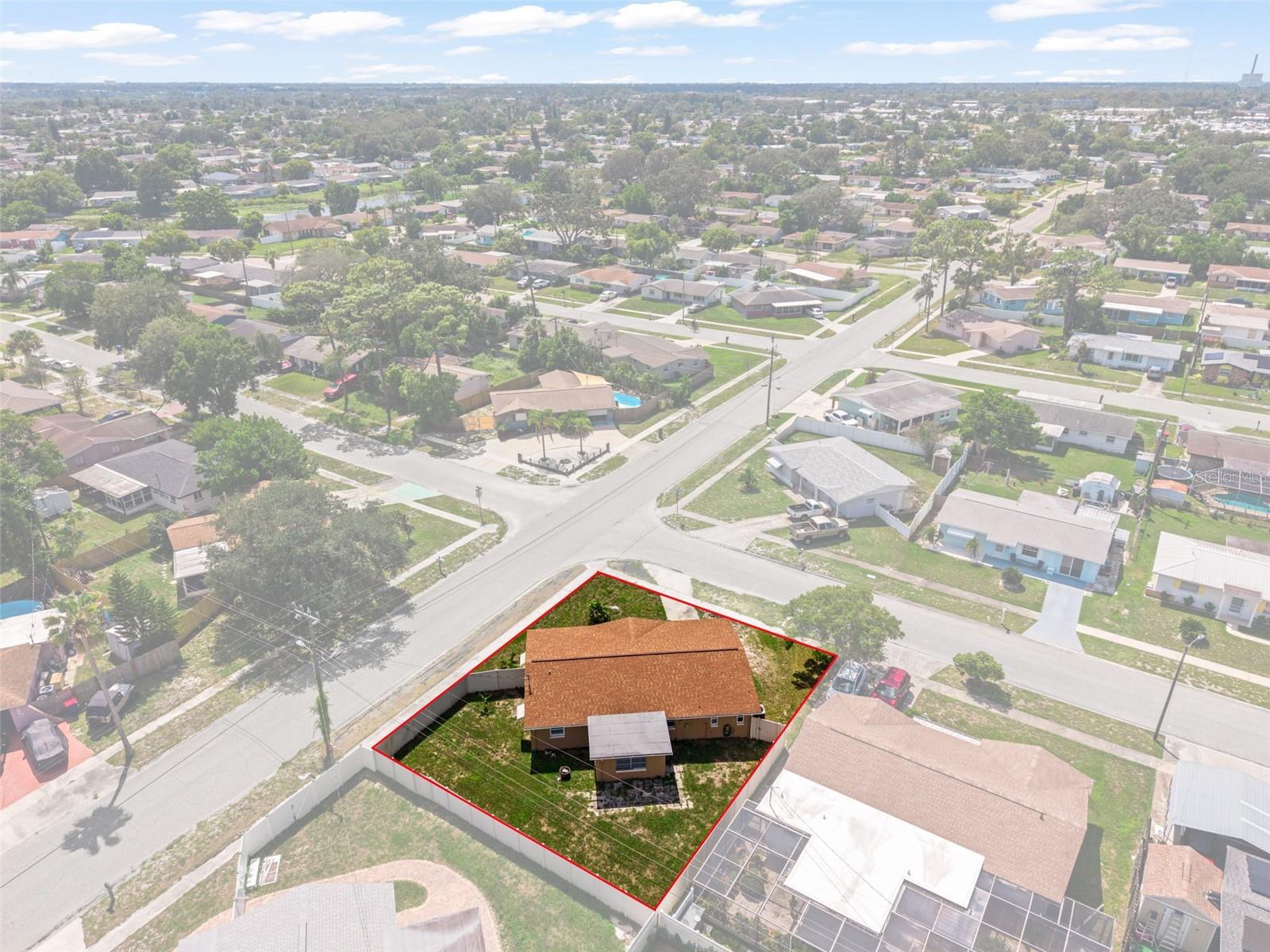 5253 FOREST HILLS DR