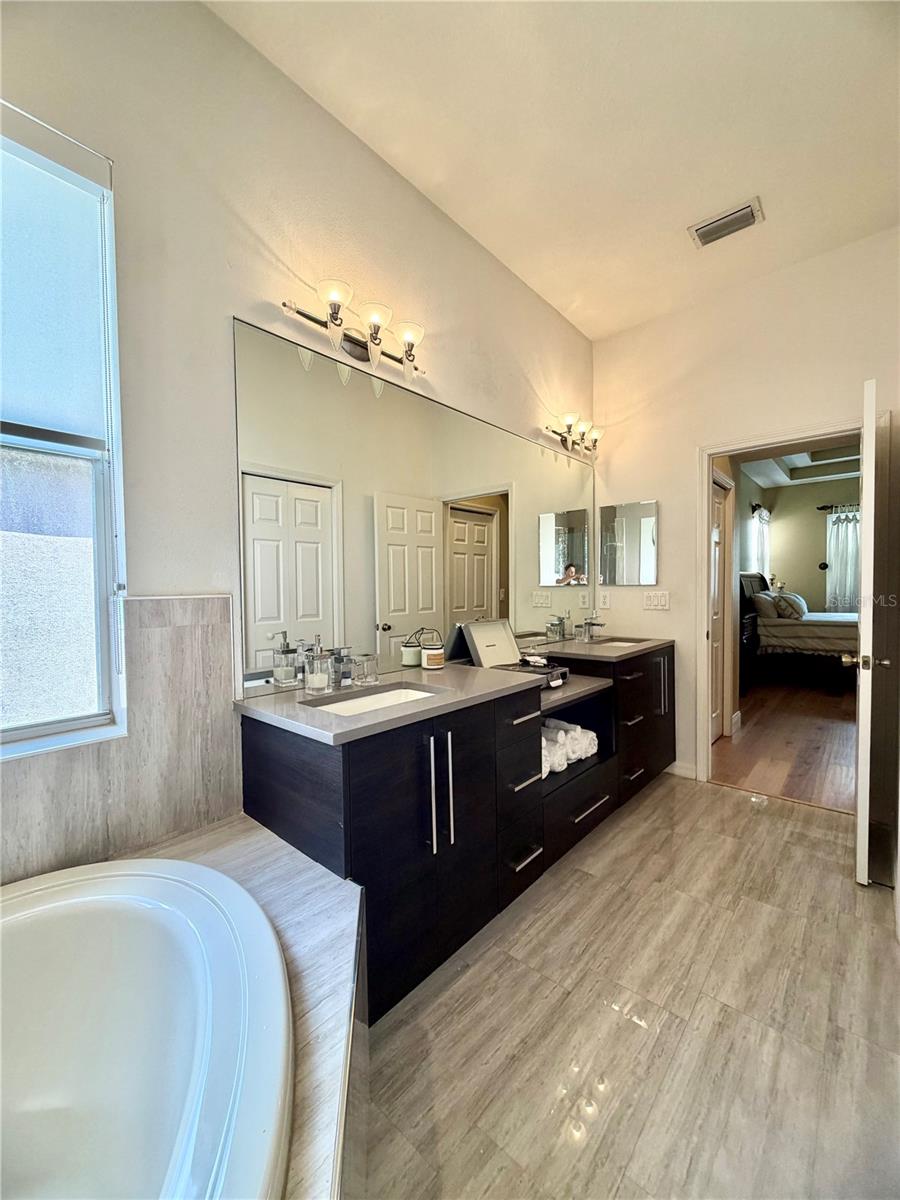 2336 SHIRECREST COVE WAY