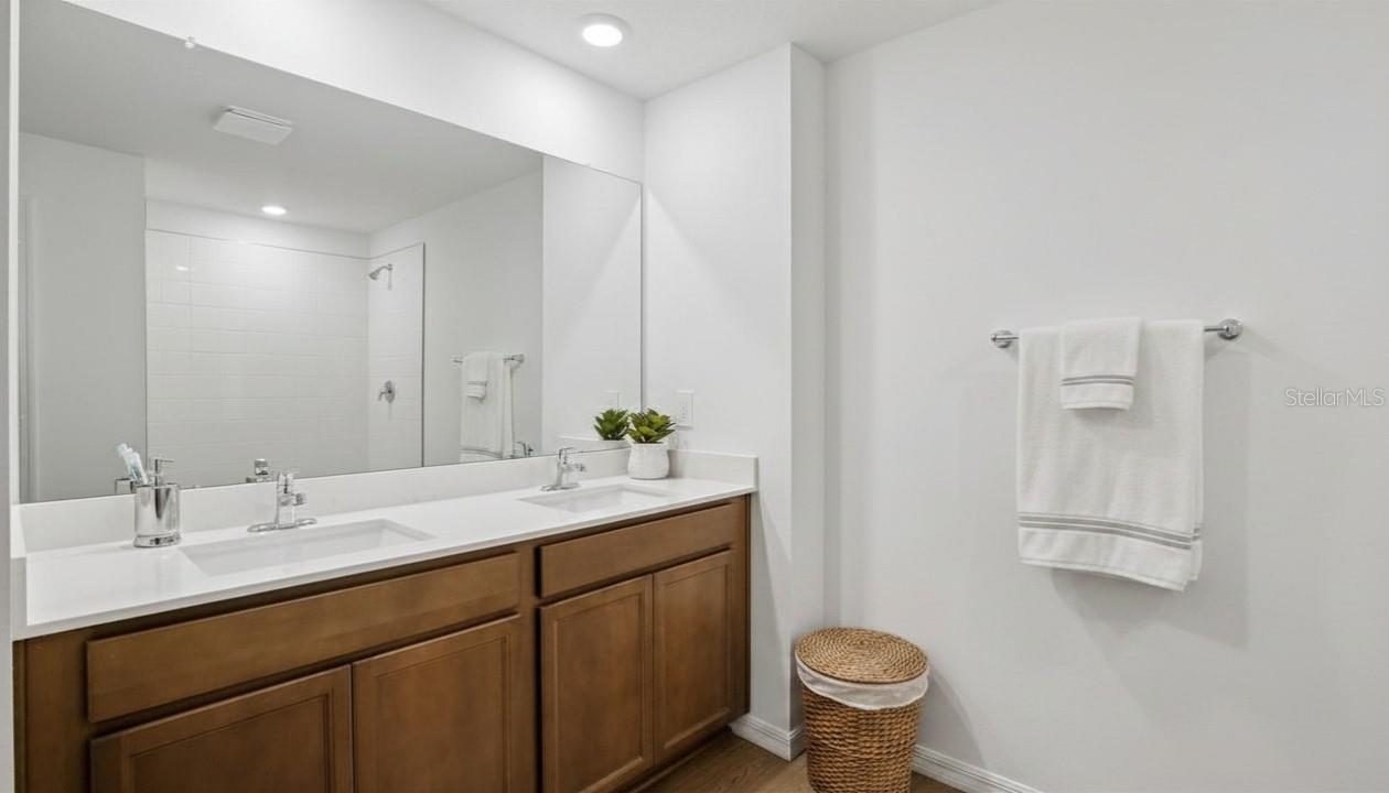 13468 SUMMIT PEAK CT