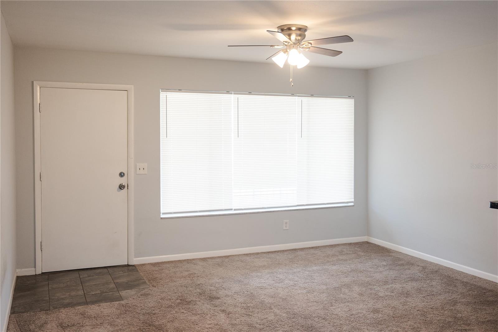 1257 DREW ST #14