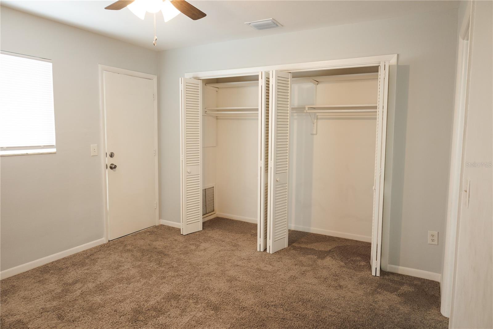 1257 DREW ST #14