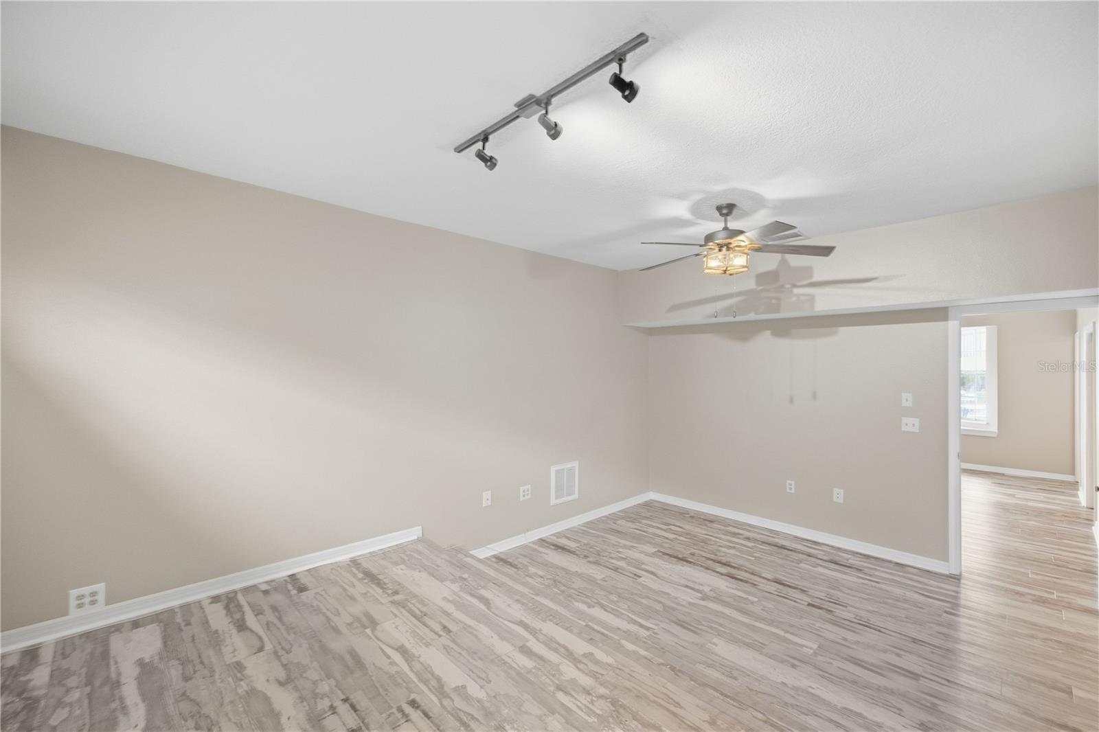 6244 SPOONBILL DR