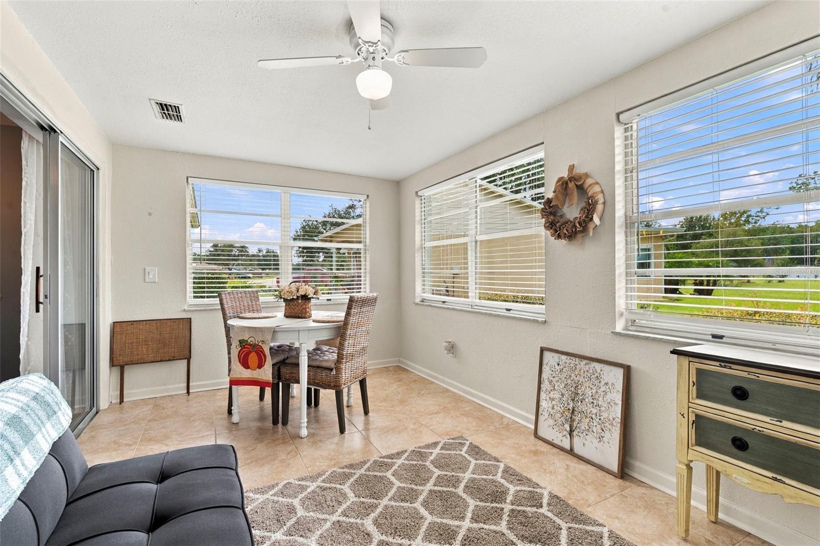 4620 TIBURON DR