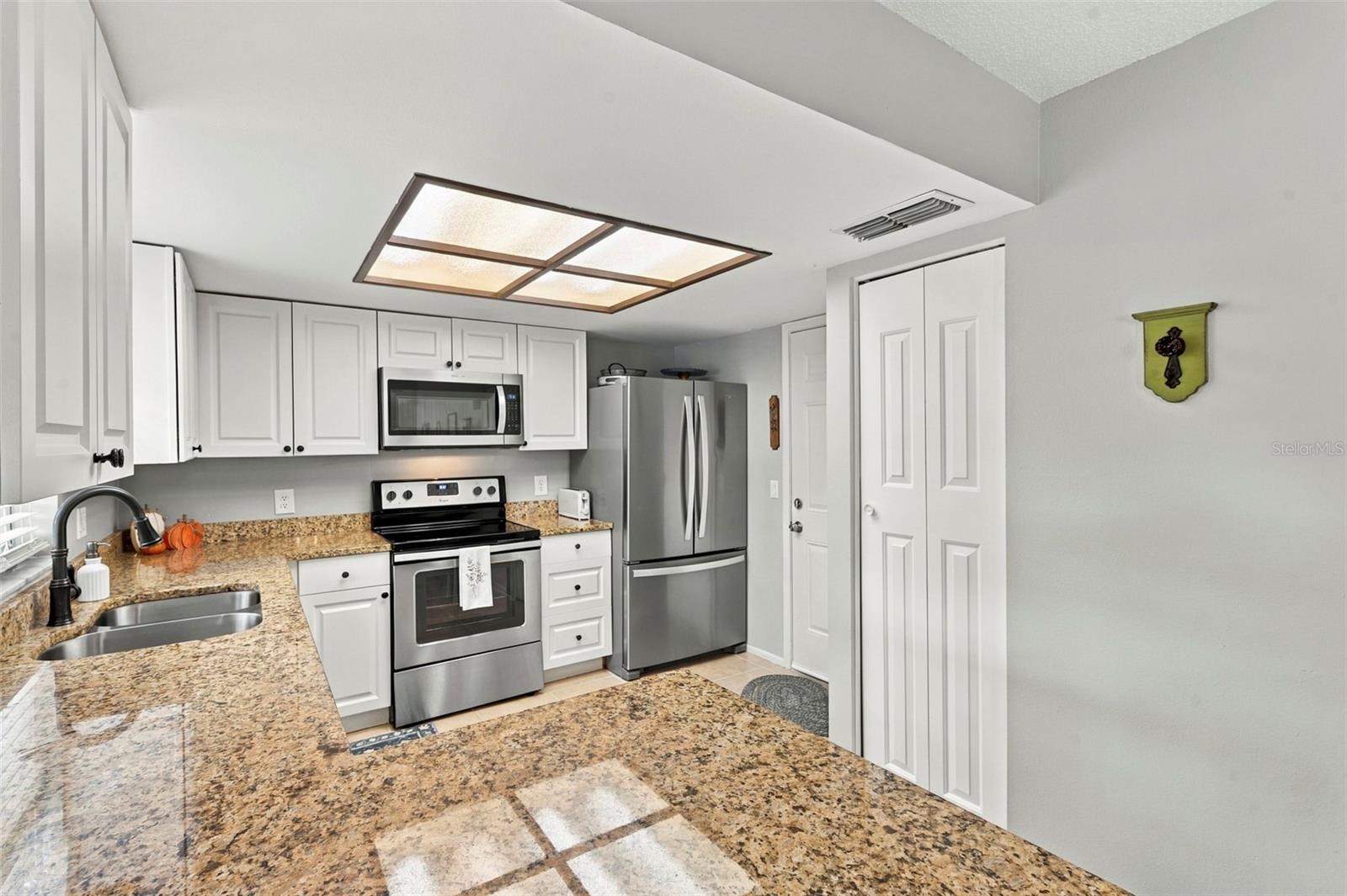 4620 TIBURON DR