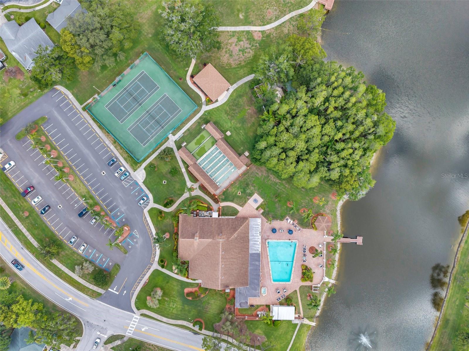 4620 TIBURON DR