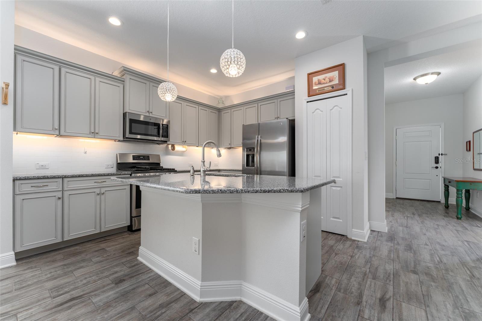 13533 CIRCA CROSSING DR