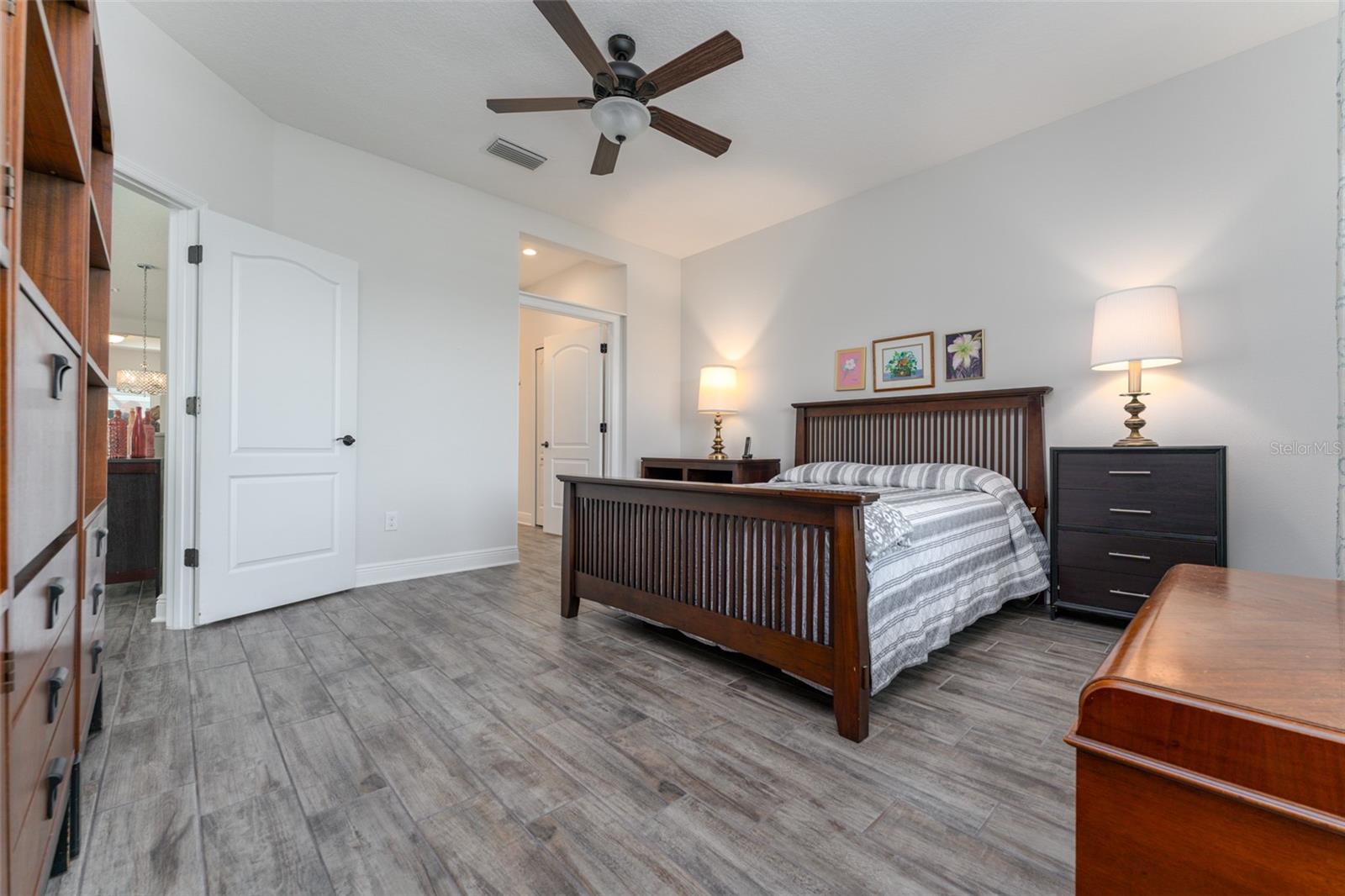 13533 CIRCA CROSSING DR