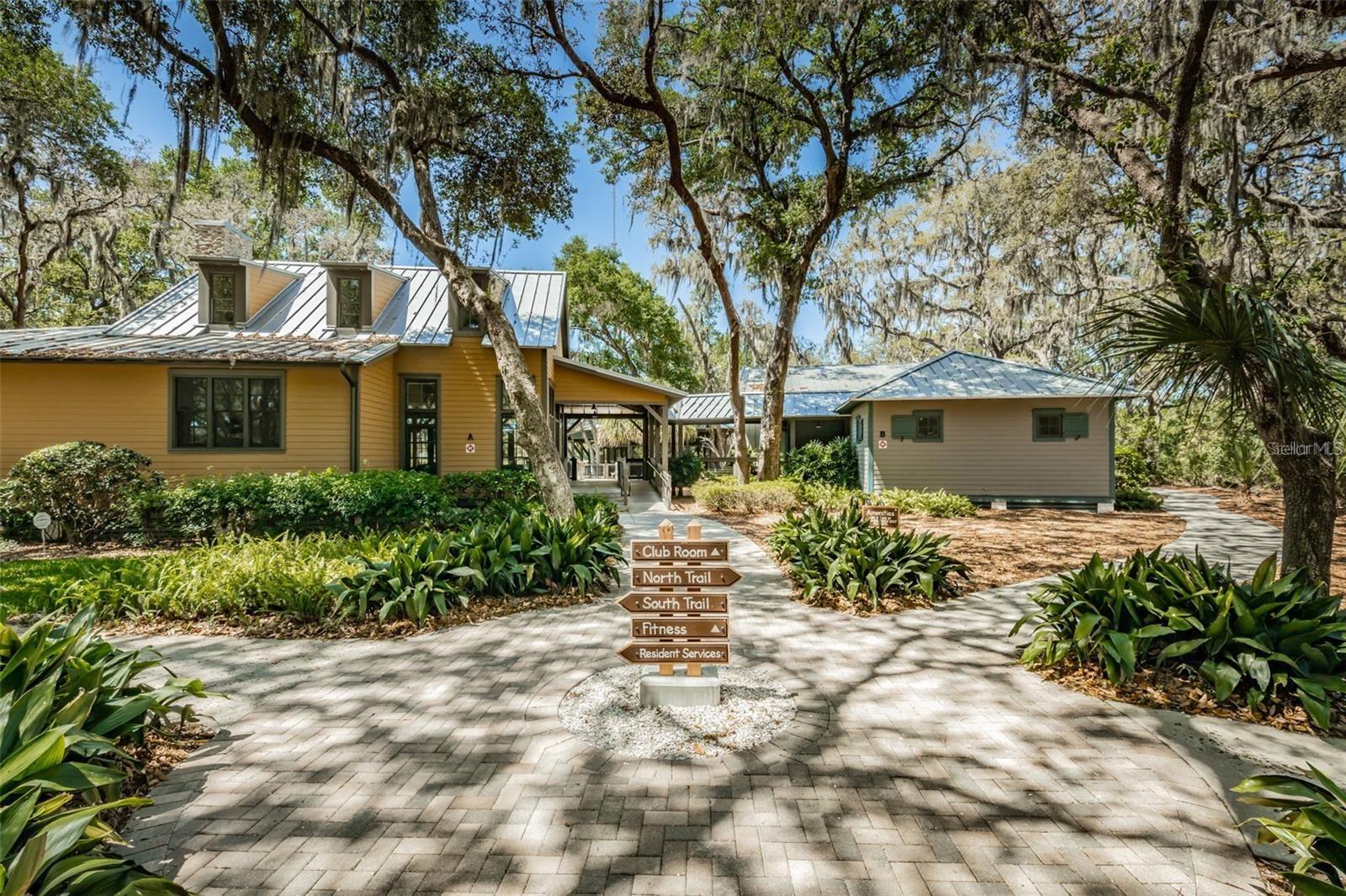 13533 CIRCA CROSSING DR