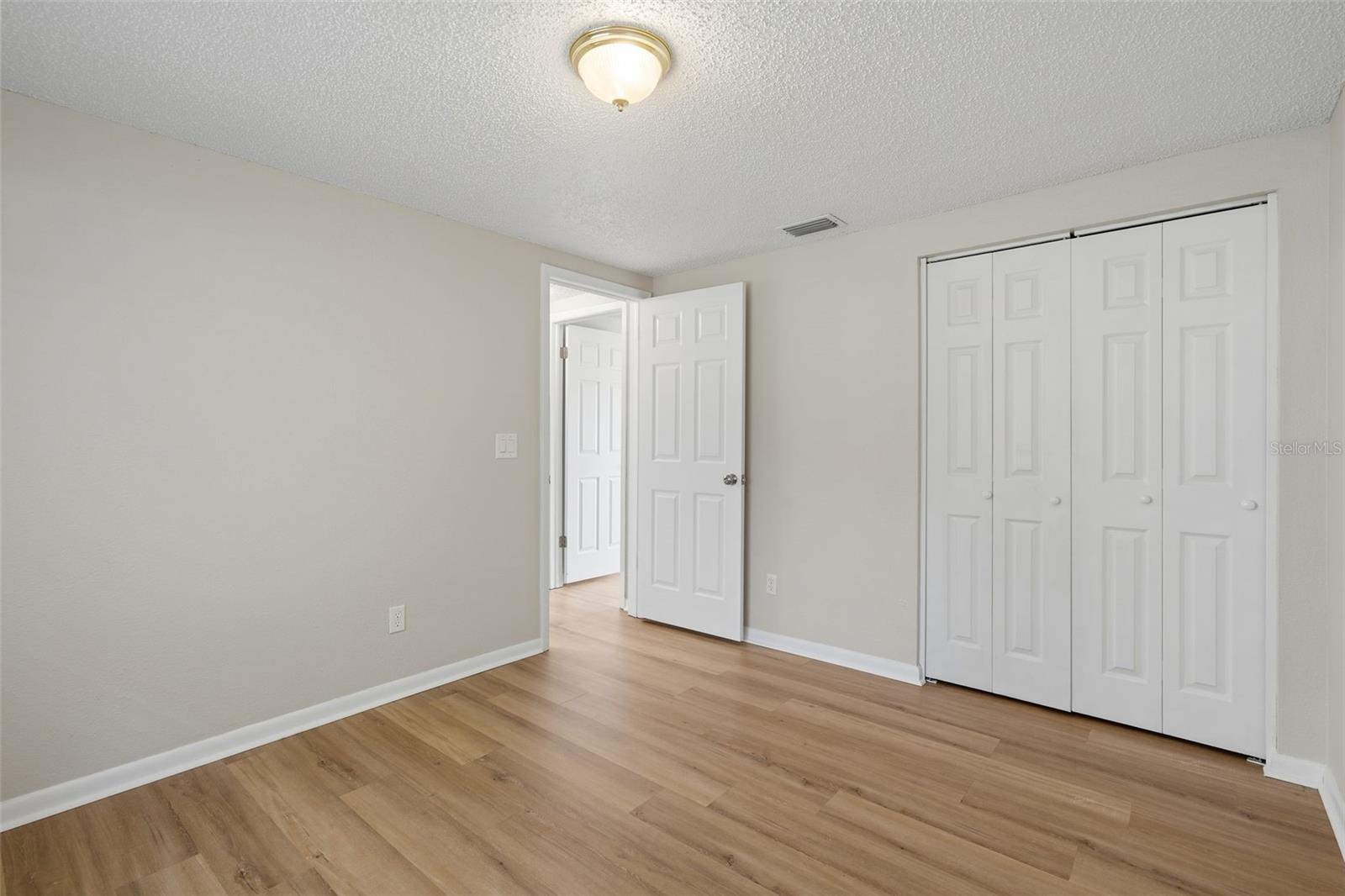 1417 FOGGY RIDGE PKWY