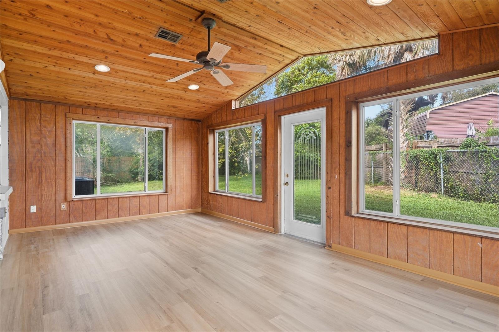 1417 FOGGY RIDGE PKWY