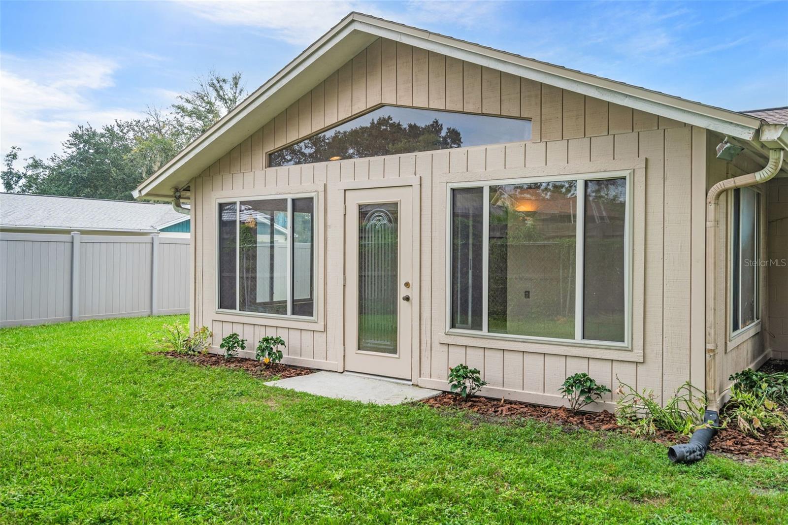 1417 FOGGY RIDGE PKWY
