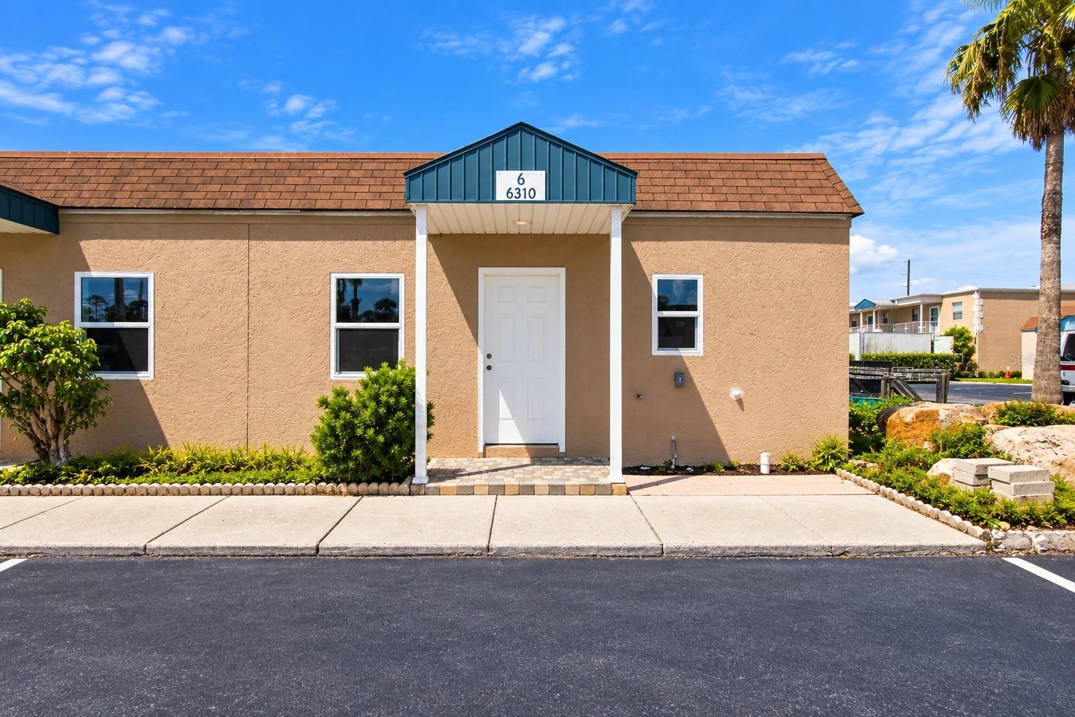 6310 PROVIDENCE CIR #6