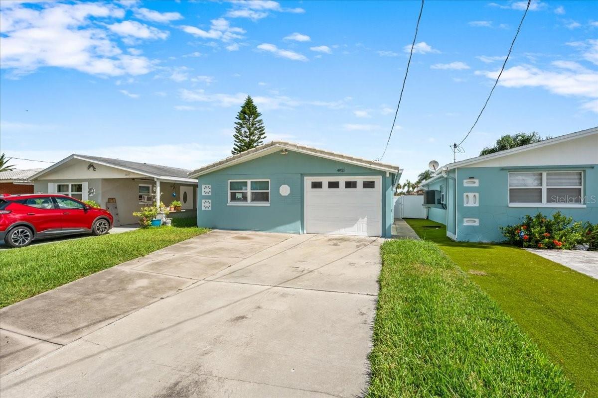 4821 FLORAMAR TER