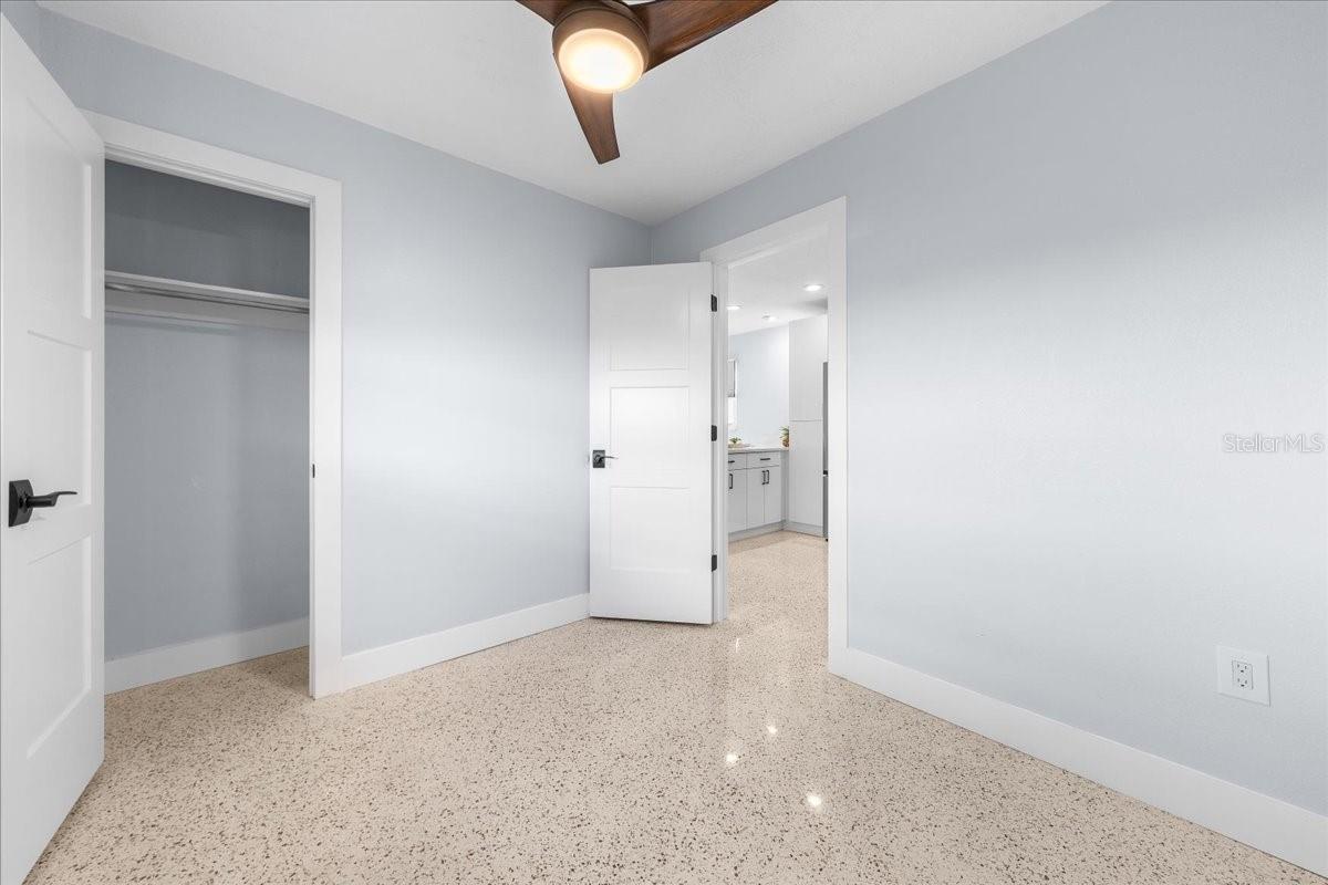 4821 FLORAMAR TER