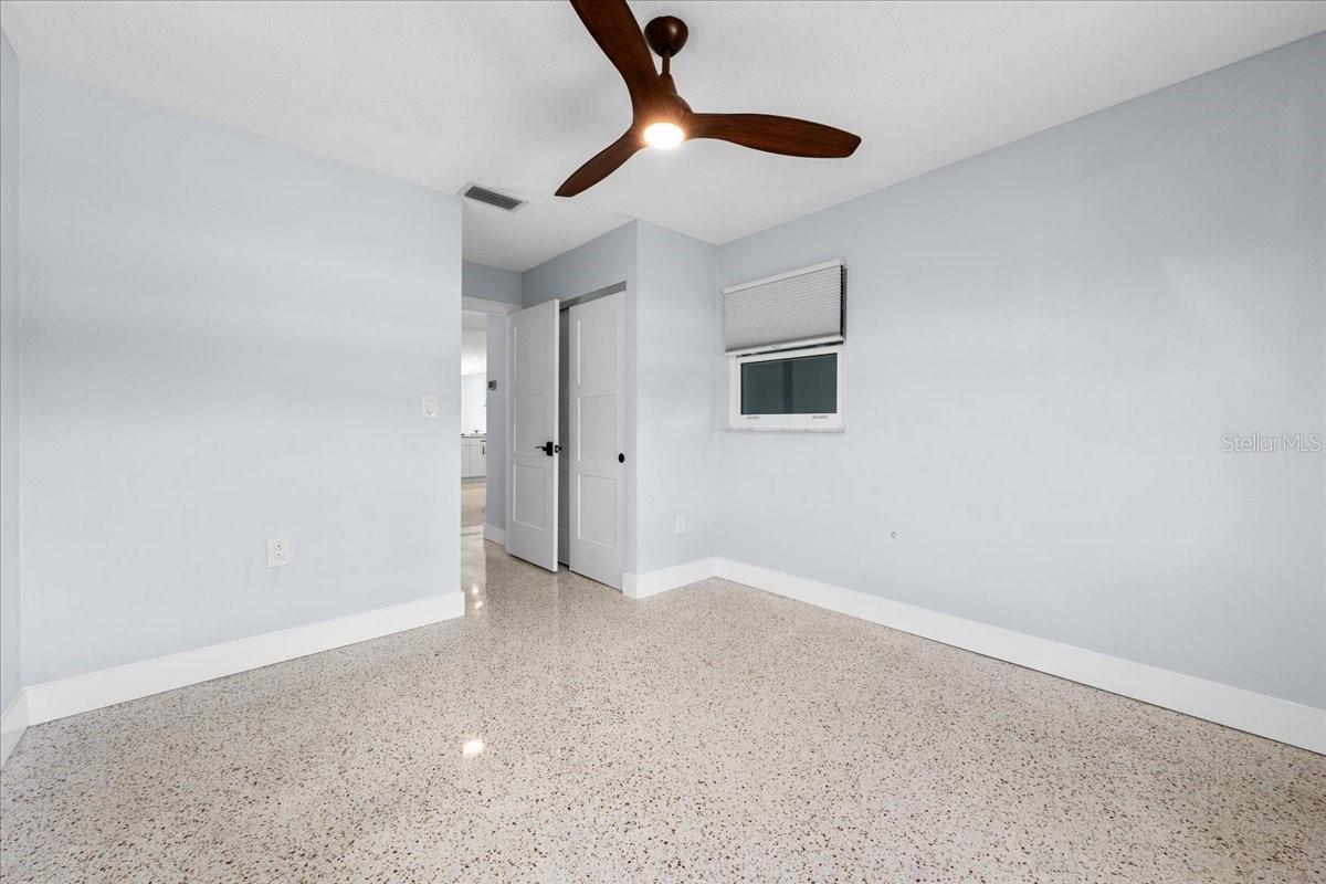 4821 FLORAMAR TER