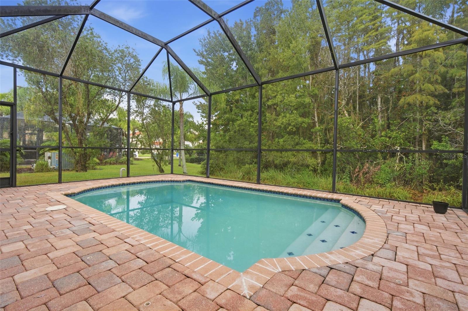 18004 LANAI ISLE DR