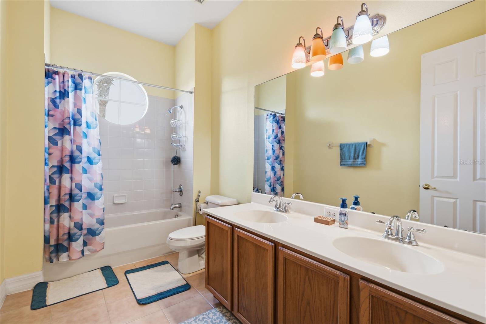 18004 LANAI ISLE DR
